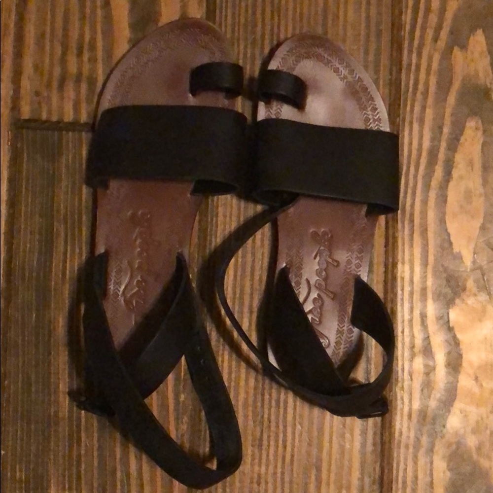 Black free people wrap sandals